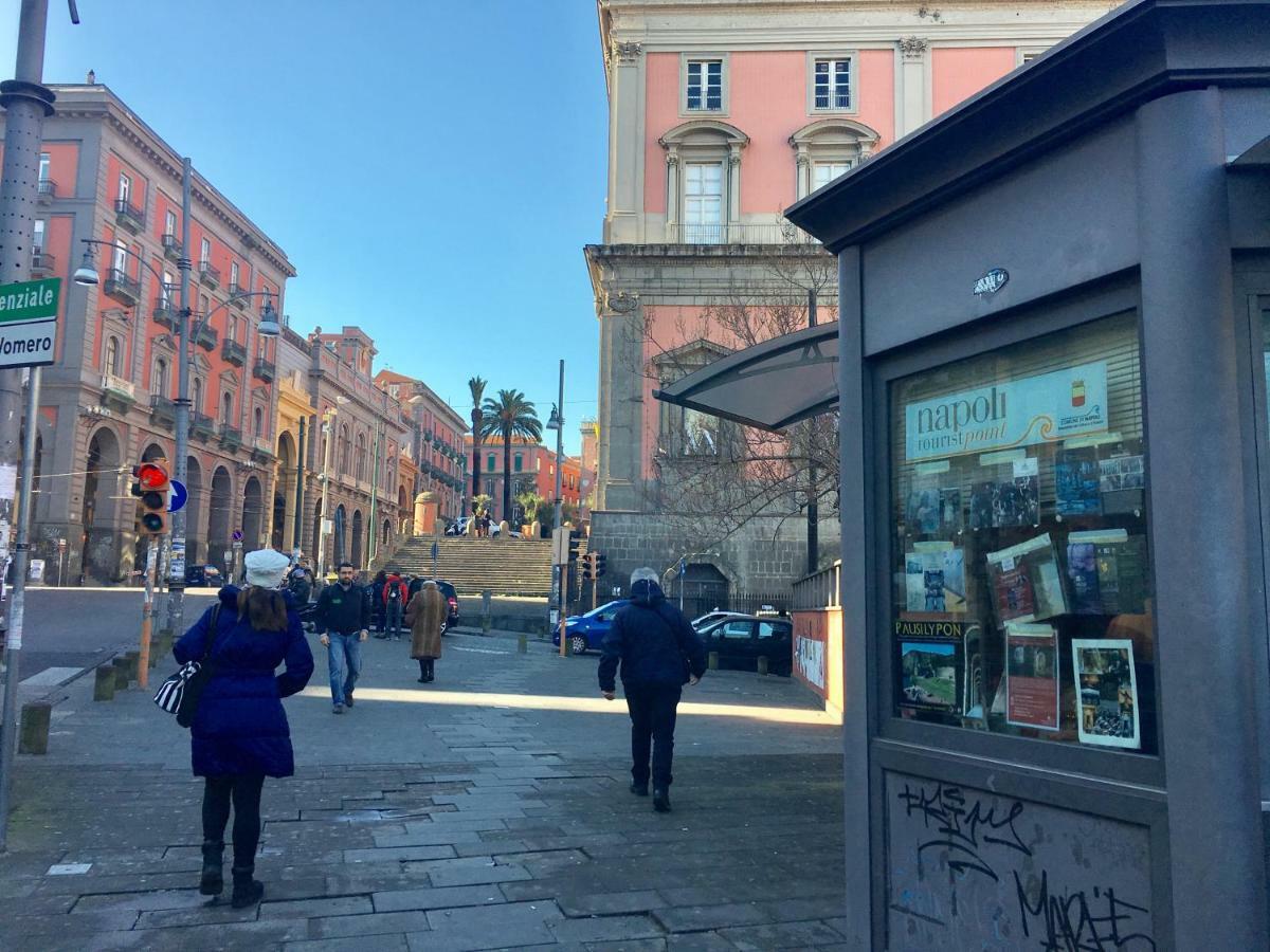 B&B Arte E Musei Napoli Exterior foto